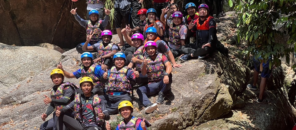 BELIA DESA KEDA DIBERI PENDEDAHAN ASAS SUKAN ARUS DERAS WHITE WATER RAFTING