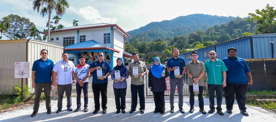 PEGAWAI JPA & KKDW MELAWAT PRODUK KEDA