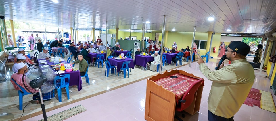 MAJLIS BERBUKA PUASA PERDANA ZON 4, SIK DI MASJID NURUL IMAN, GULAU