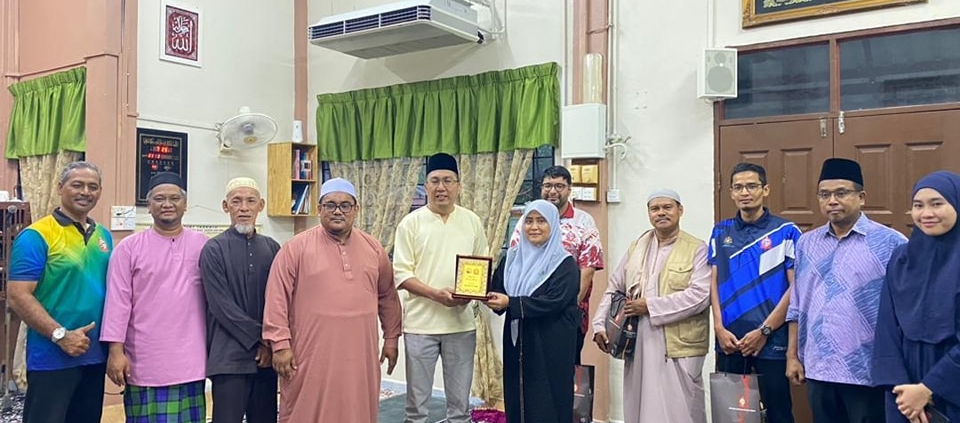 SESI PERBINCANGAN MODUL PELAN TINDAKAN KEMAJUAN PROGRAM KAMPUNGKU SAYANG KKDW DI DESA KEDA TEPI SUNGAI
