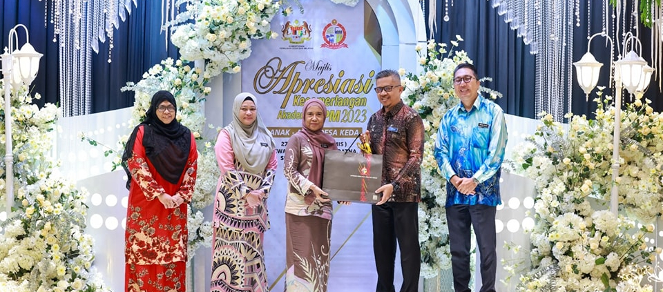KEDA KOMITED MELESTARIKAN PENDIDIKAN ANAK-ANAK LUAR BANDAR AGAR TERUS CEMERLANG