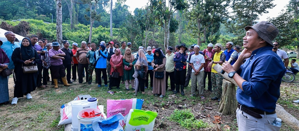 KURSUS TEKNOLOGI TANAMAN DURIAN DAN HARI PENANAM-PENANAM DURIAN NEGERI KEDAH