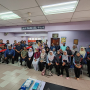 AKRAB KEDA KE MENTARI PENDANG