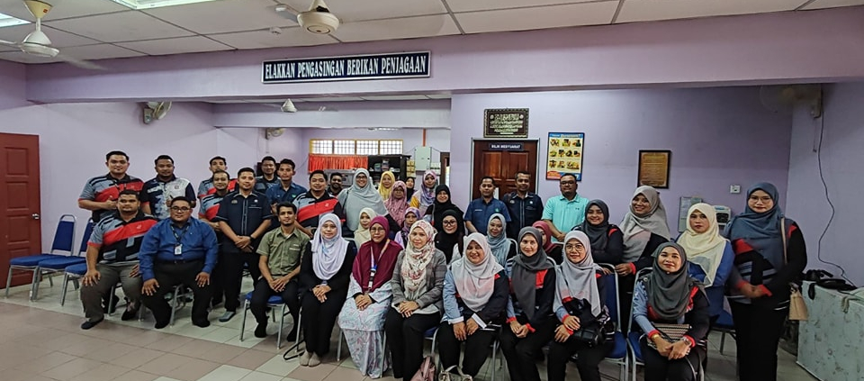 AKRAB KEDA KE MENTARI PENDANG