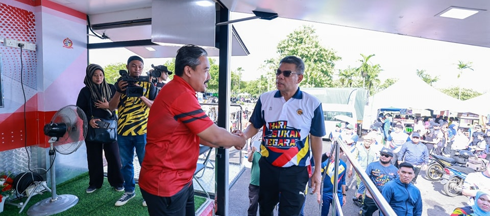 RERUAI PAMERAN KEDA TERIMA KEHADIRAN MENTERI