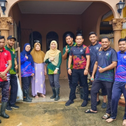 SKUAD IHSAN MADANI KEDA TURUN PADANG BANTU STAF TERKESAN BANJIR SIRI KEDUA