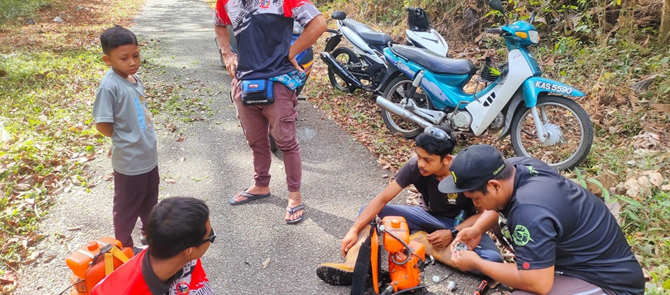 PROGRAM GOTONG-ROYONG PERDANA DESA KEDA WANG TOK RENDONG MERIAH
