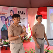 MINI KARNIVAL KERJAYA MADANI KEDA ZON 4 SIK TARIK LEBIH 400 PENGUNJUNG